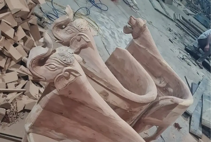 The Ultimate Guide to Handcrafted Wooden Animal Head Chairs 3 raw image for elephant head wooden chair